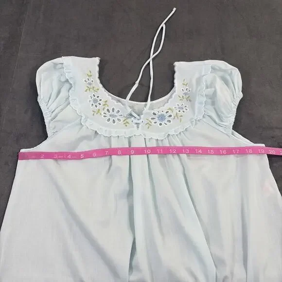 Vintage Gilead Light Blue Summer Robe & Nightgown Floral Embroidery Medium Chrty - Picture 5 of 16